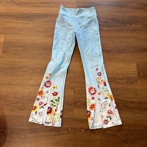 NWOT Johnny Was Bee Active High Waist Slit Leggings